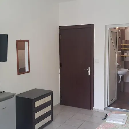 на гости при силвия Obzor