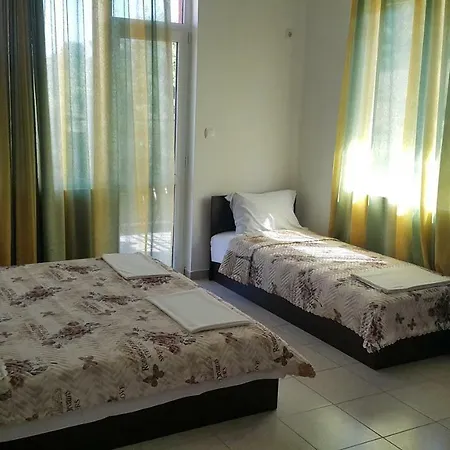 на гости при силвия 3*