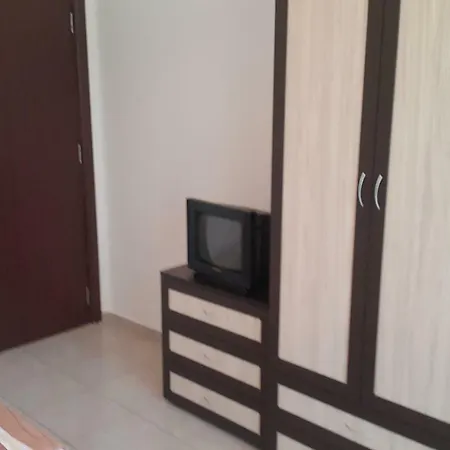 на гости при силвия Obzor