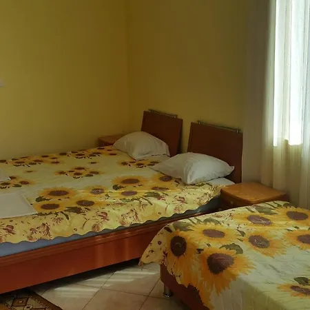 Casa de hóspedes на гости при силвия Obzor